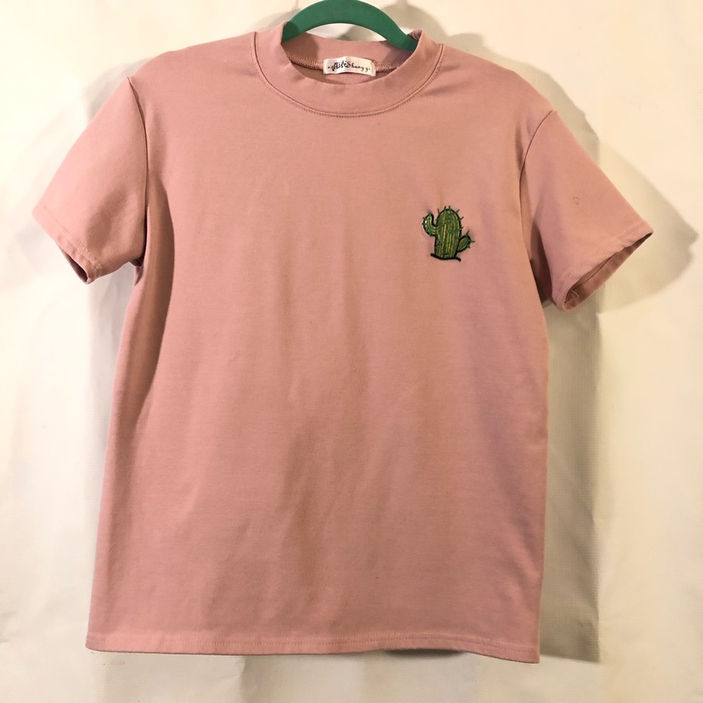 🌈💜Little Cactus Tee